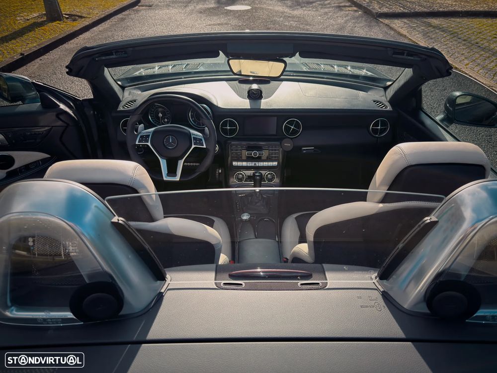 Mercedes-Benz SLK 55 AMG Standard - 22