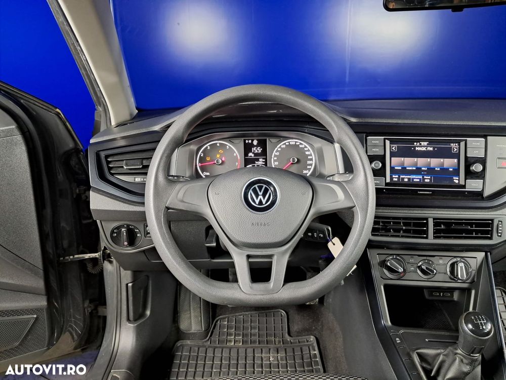 Volkswagen Polo - 14