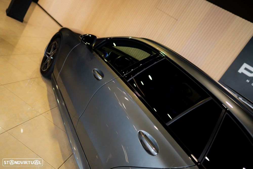 Mercedes-Benz C 300 e AMG Line - 20