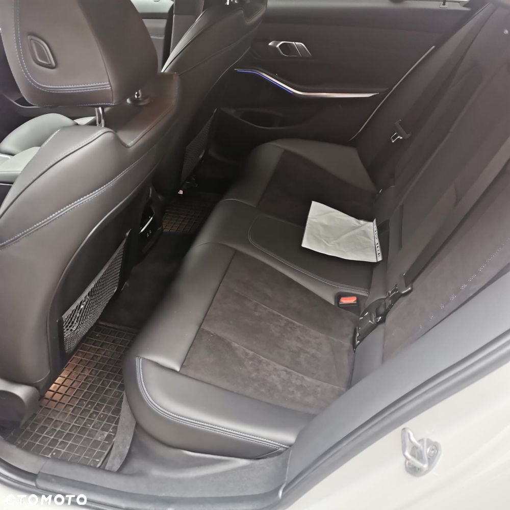 BMW Seria 3 - 4