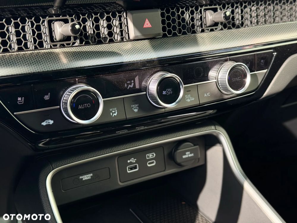 Honda CR-V 2.0 i-MMD PHEV Advance Tech 2WD CVT - 18