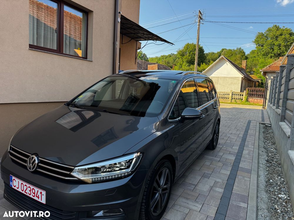 Volkswagen Touran 2.0 TDI Highline - 15