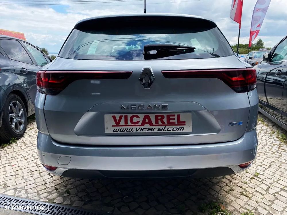 Renault Mégane Sport Tourer E-TECH Plug-in 160 INTENS - 5