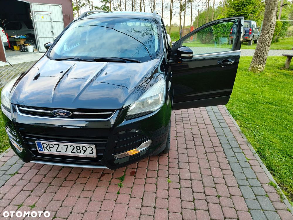 Ford Kuga 2.0 TDCi 4WD Titanium - 4