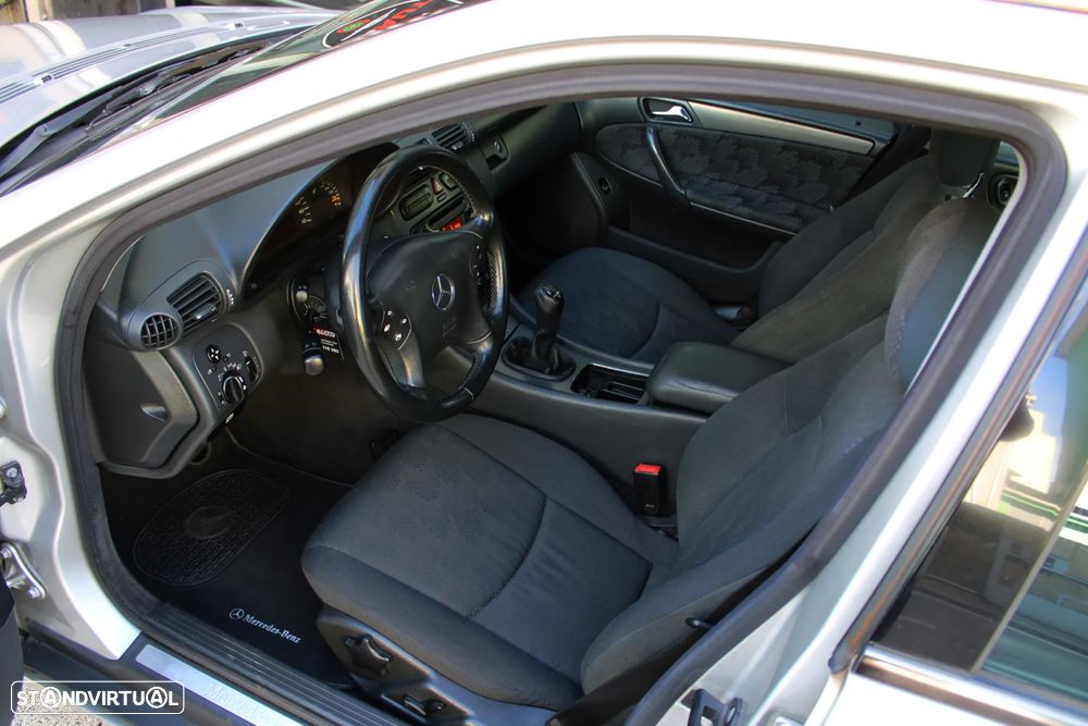 Mercedes-Benz C 220 CDi Avantgarde - 23