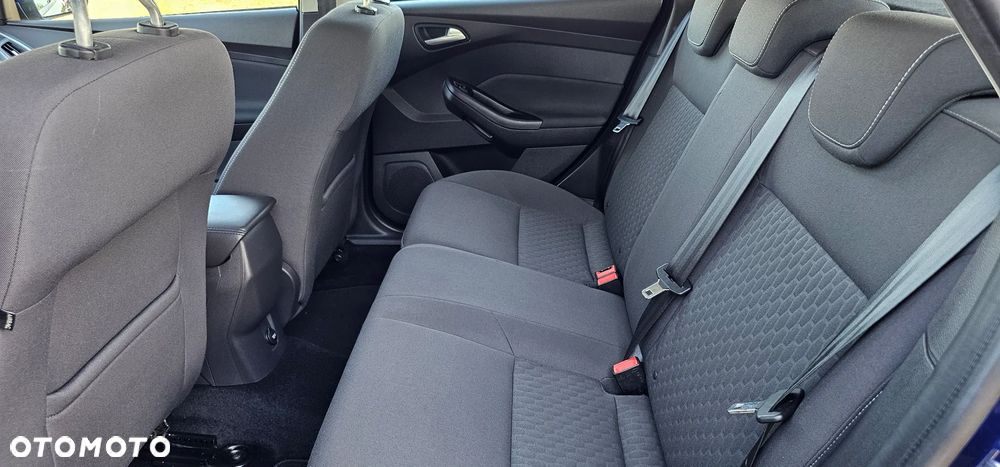 Ford Focus - 10