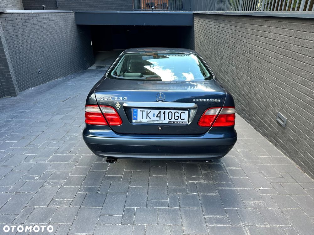 Mercedes-Benz CLK - 7