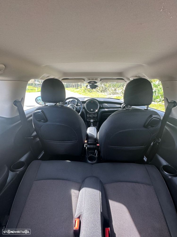 MINI 3 Portas Cooper Auto - 14