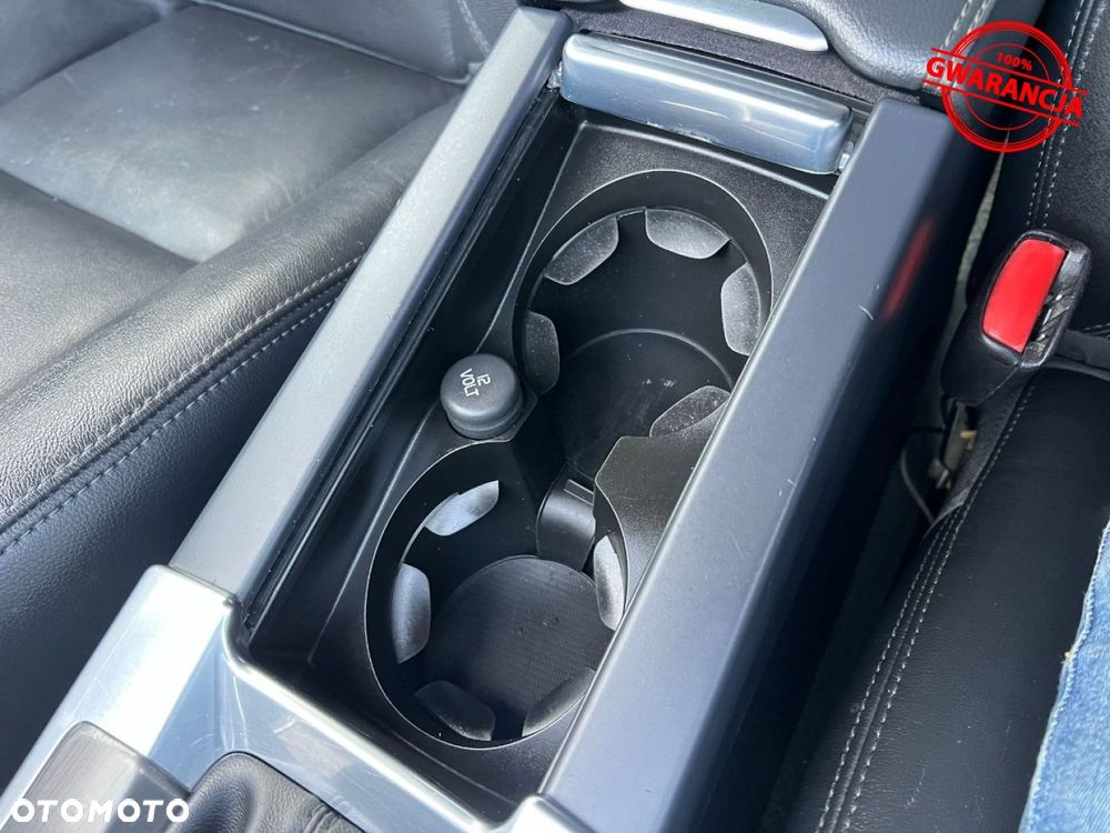 Volvo XC 60 D5 AWD R-Design Summum - 32