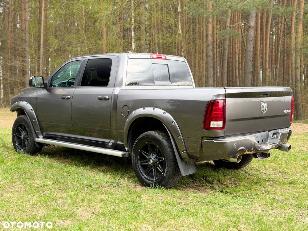 Dodge RAM 5.7 4x4 - 9