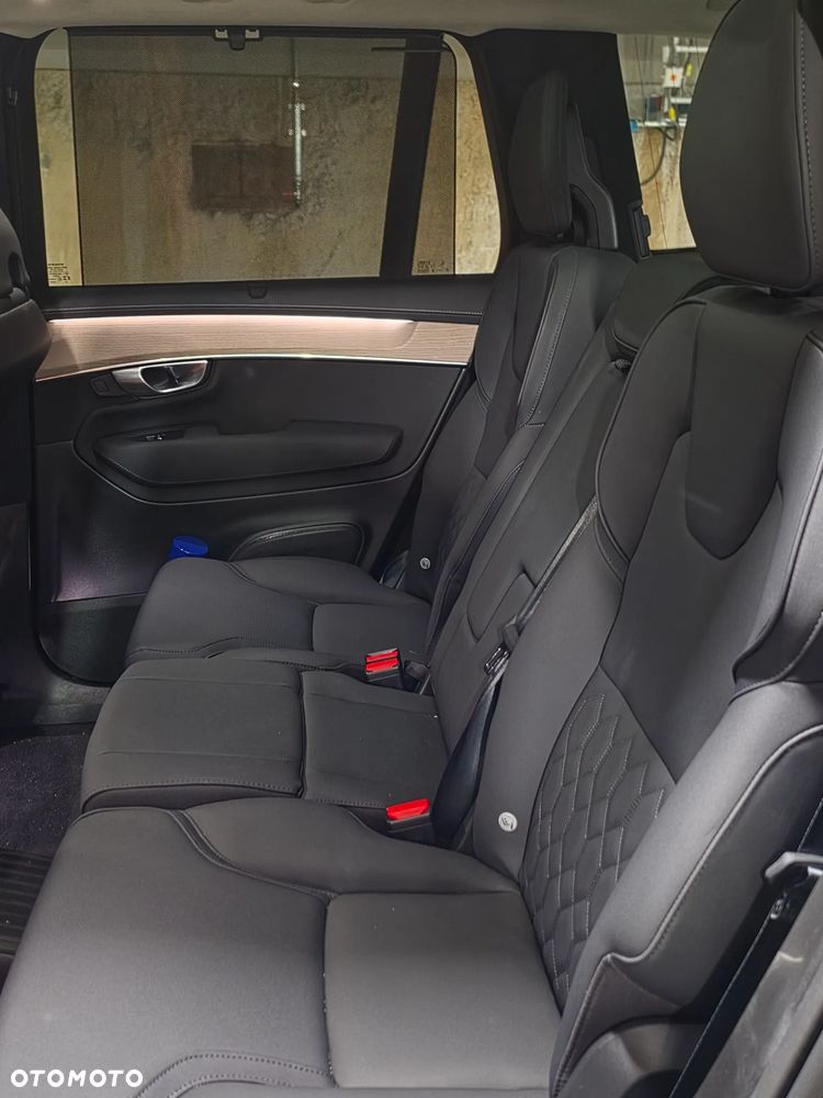 Volvo XC 90 T8 AWD Plug-In Hybrid Ultra Bright 7os - 4
