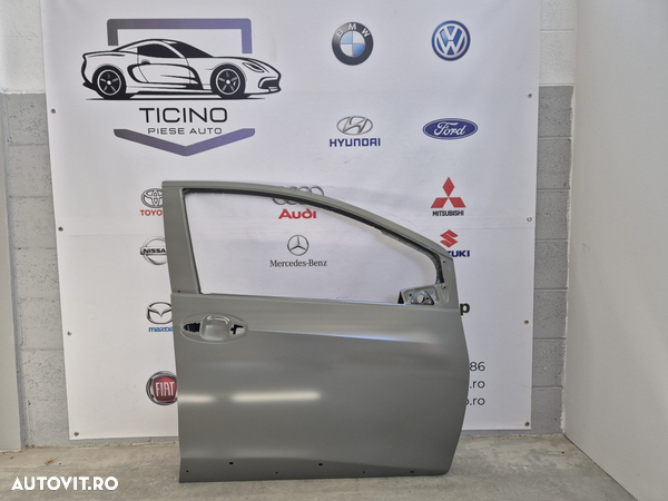 Portiera dreapta fata Toyota Yaris 2011-2019