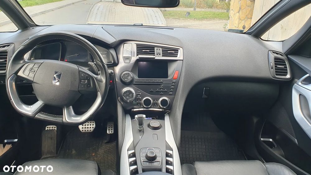 Citroën DS5 Hybrid4 Business Class - 7