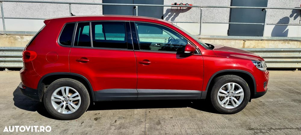 Volkswagen Tiguan - 18