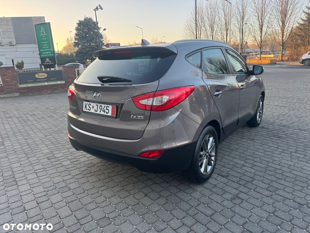 Hyundai ix35 blue 1.6 2WD Finale Gold - 10