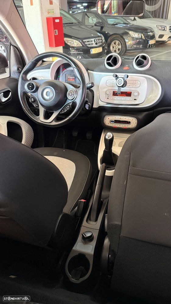 Smart ForTwo Coupé 1.0 Proxy 71 - 21