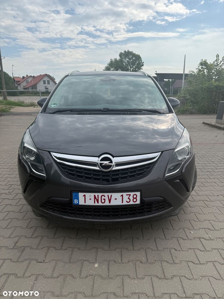 Opel Zafira - 2