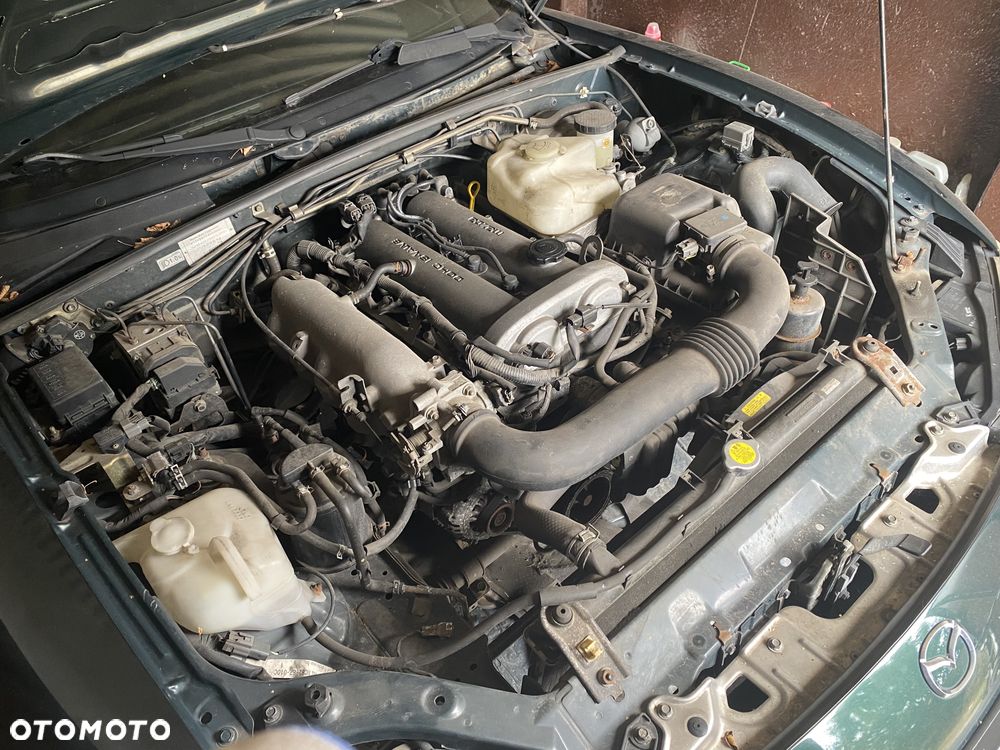 Mazda MX-5 1.6i 16V - 28