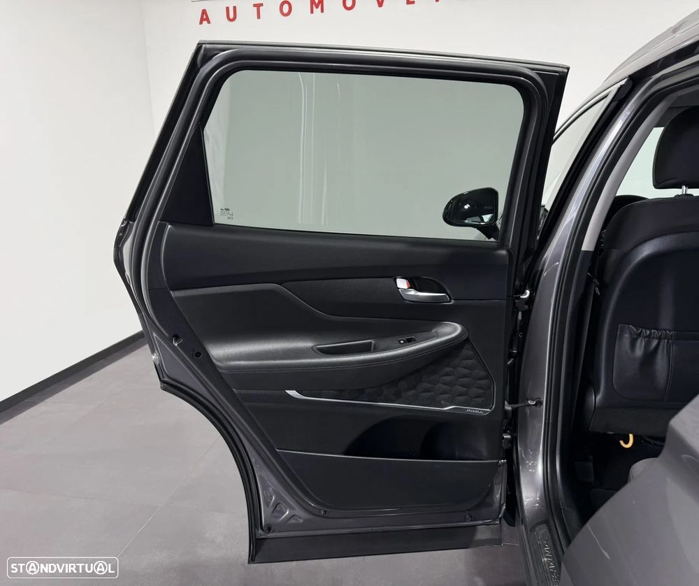 Hyundai Santa Fe 2.0 CRDi Executive - 44
