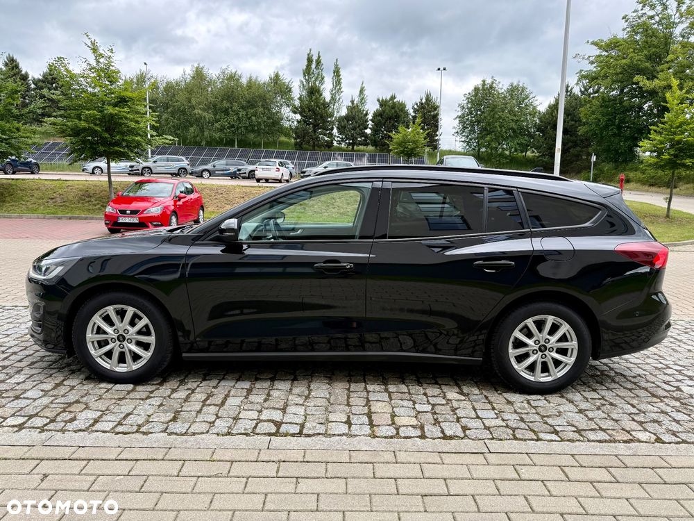 Ford Focus 1.5 EcoBlue Start-Stopp-System TITANIUM STYLE - 8