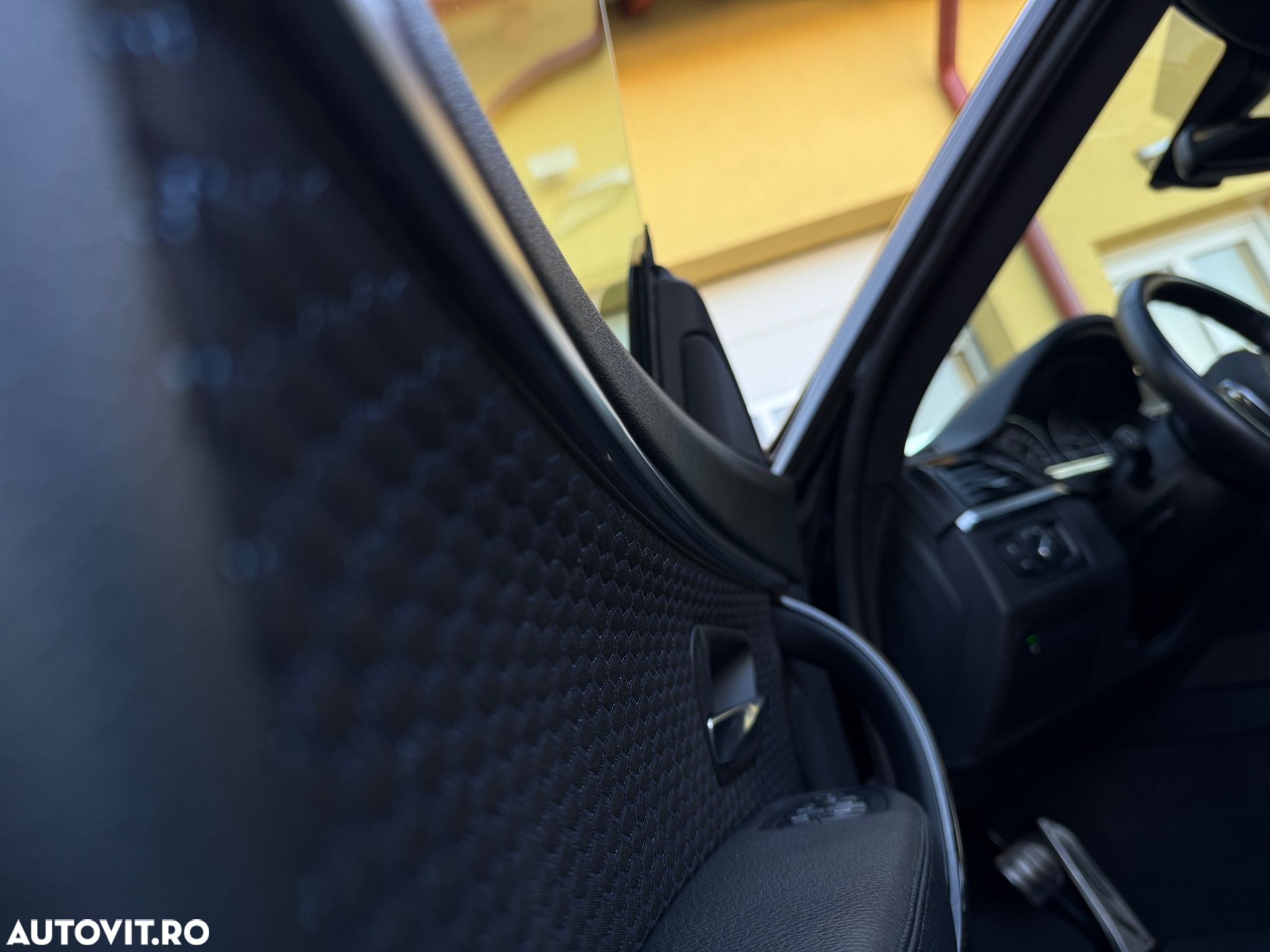 BMW Seria 3 320d GT Aut. - 17