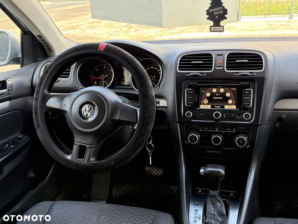 Volkswagen Golf Variant - 8