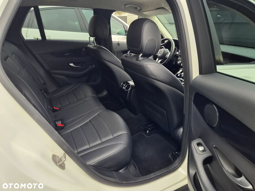 Mercedes-Benz GLC 200 4-Matic - 16