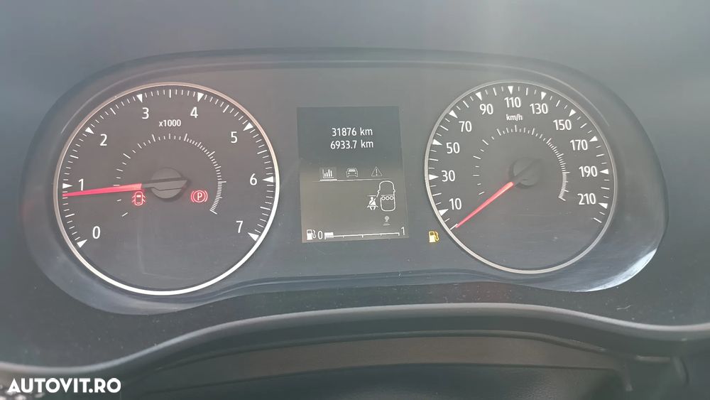 Dacia Logan TCe 90 MT6 Prestige - 13