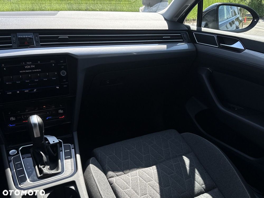 Volkswagen Passat Variant 2.0 TDI EVO Business DSG - 12