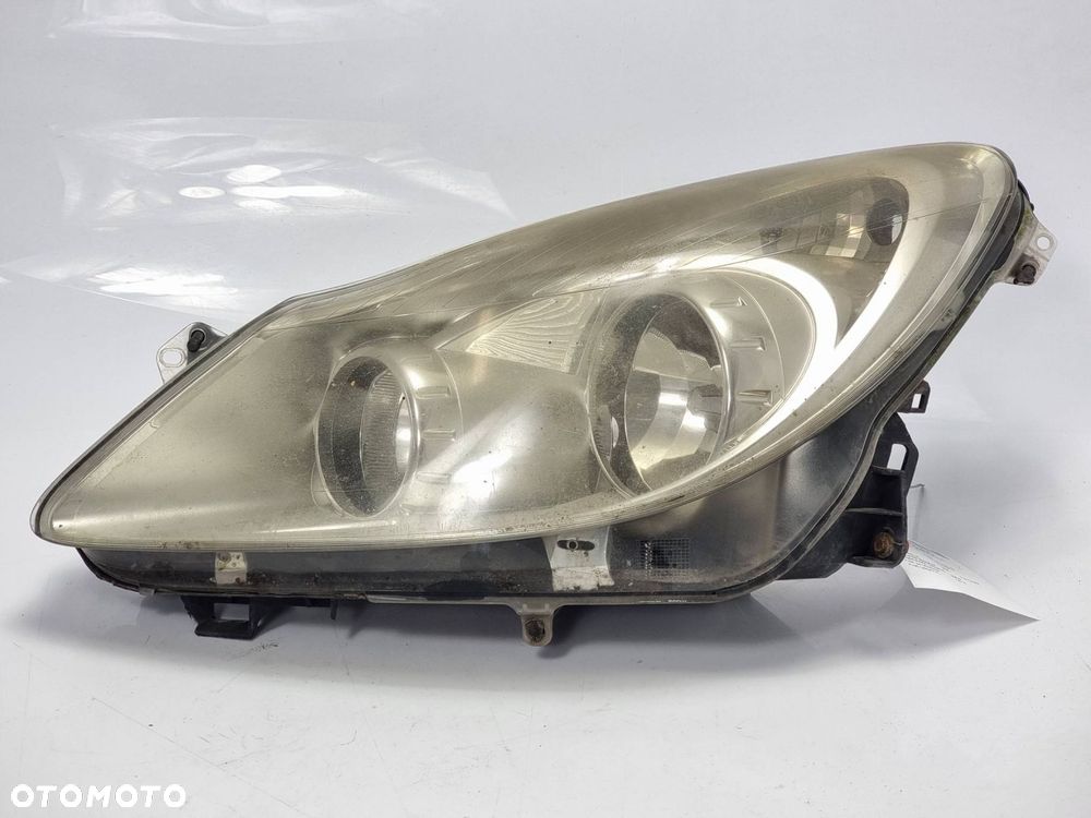 LAMPA LEWA PRZÓD OPEL CORSA D 13186381 - 1