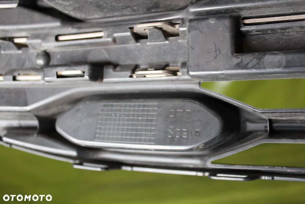 Grill VW T-ROC po 2021r. R-Line 2GA.853.653.H - 3