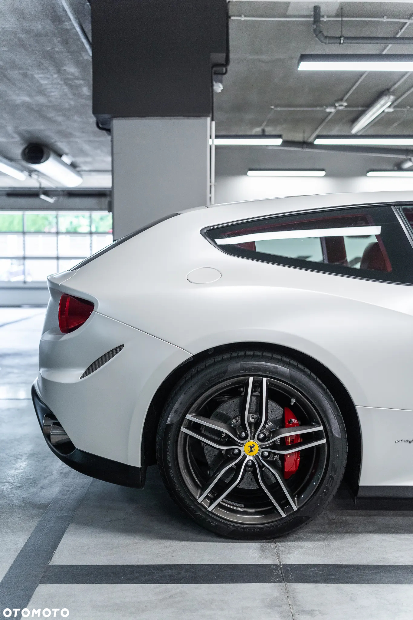 Ferrari FF Standard - 10