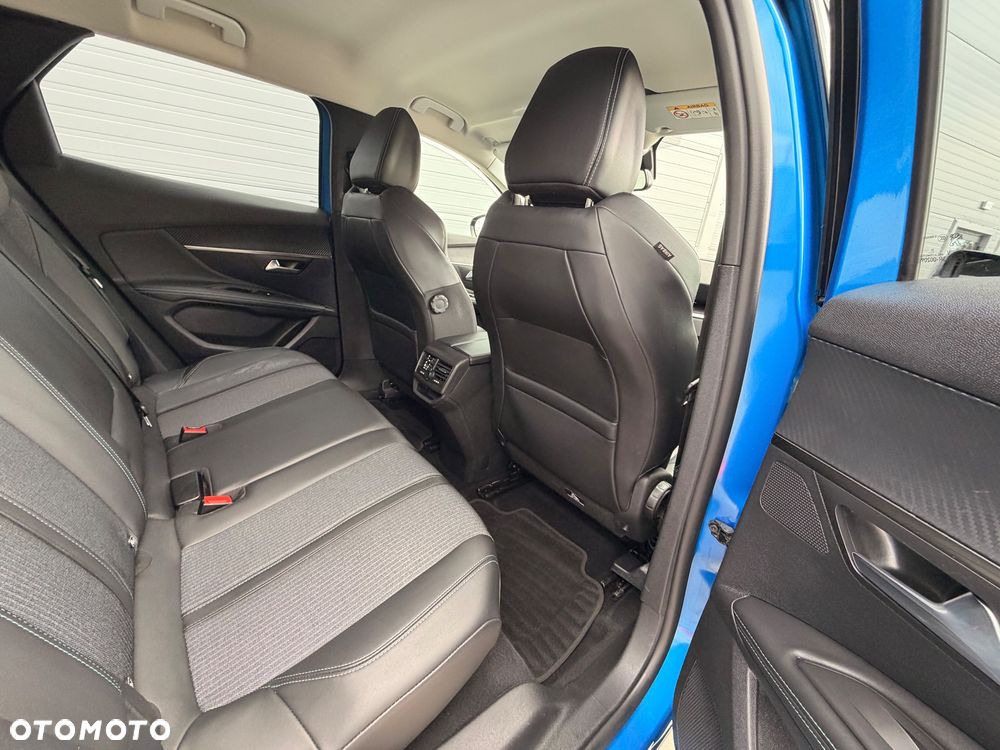 Peugeot 3008 BlueHDi 130 Stop & Start EAT8 Allure Pack - 10
