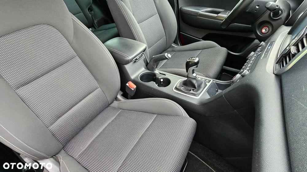 Kia Sportage 1.6 GDI 2WD Black Edition - 20