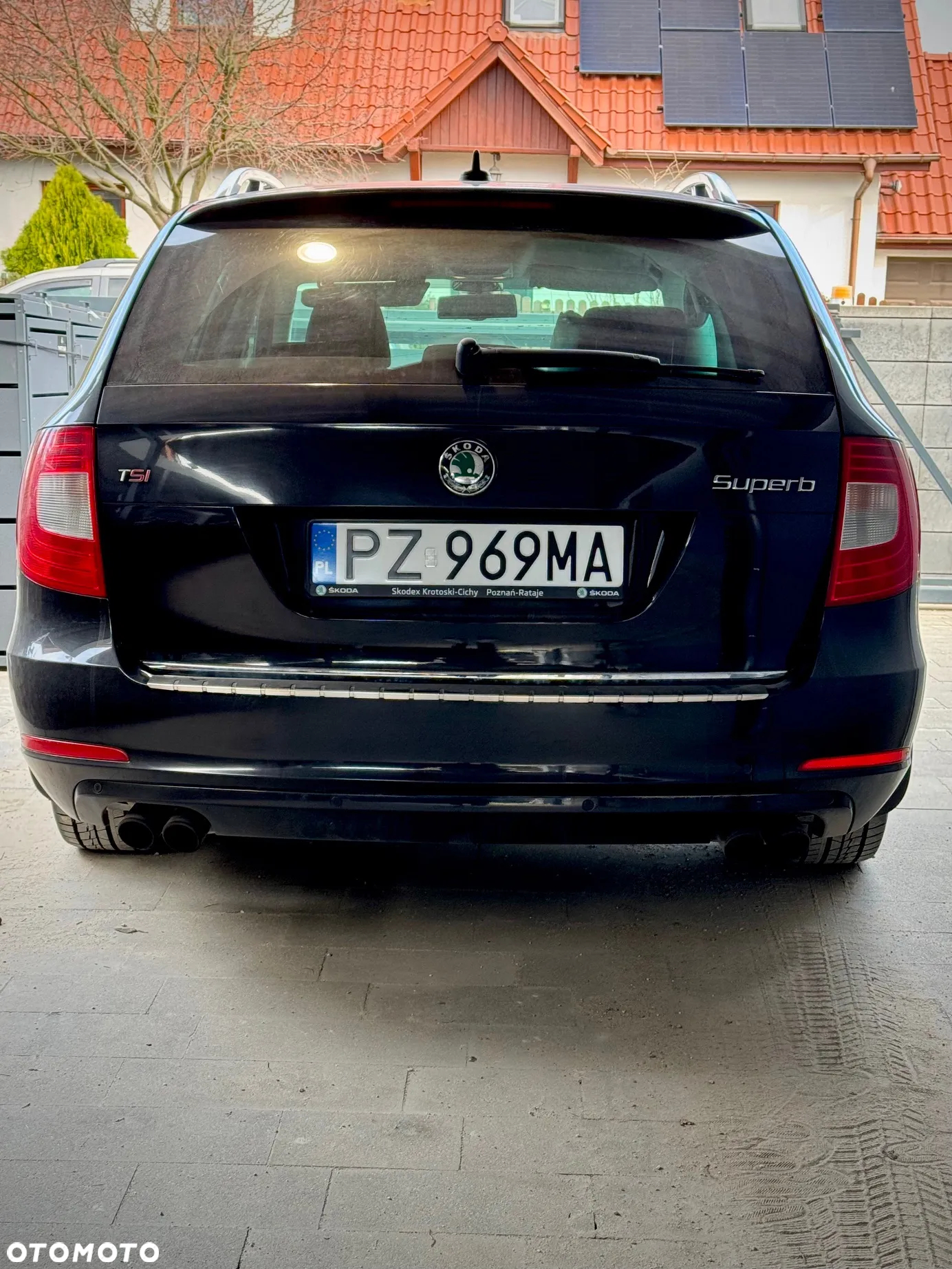 Skoda Superb 2.0 TSI Ambition DSG - 2