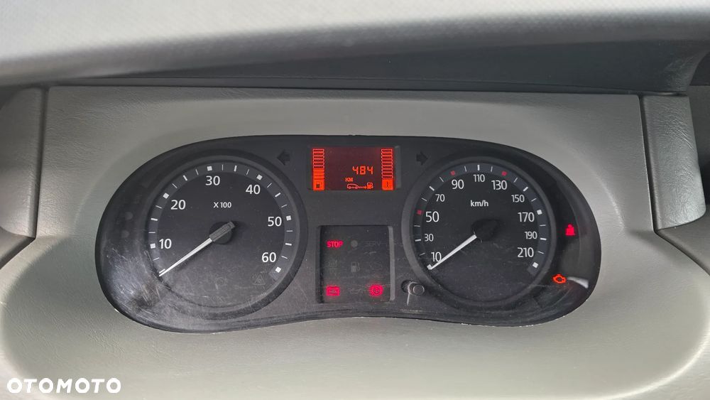 Renault Trafic - 19