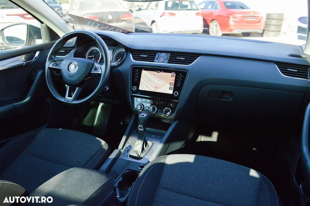Skoda Octavia 1.5 TSI DSG MHEV Ambition - 5