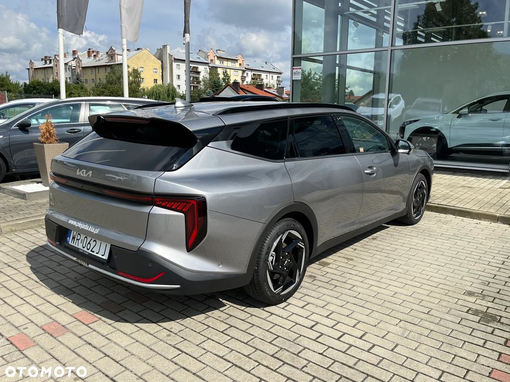 Kia K4 - 9
