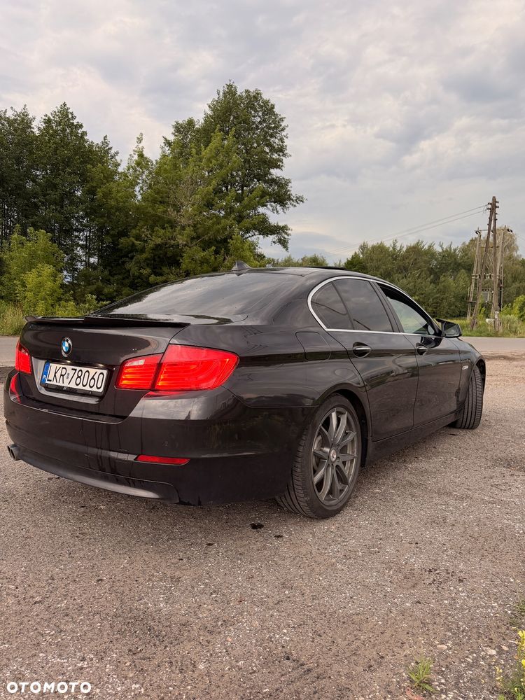 BMW Seria 5 530d xDrive - 34