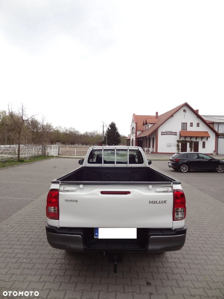 Toyota Hilux 2.4 D-4D Single Cab DLX 4x4 - 10
