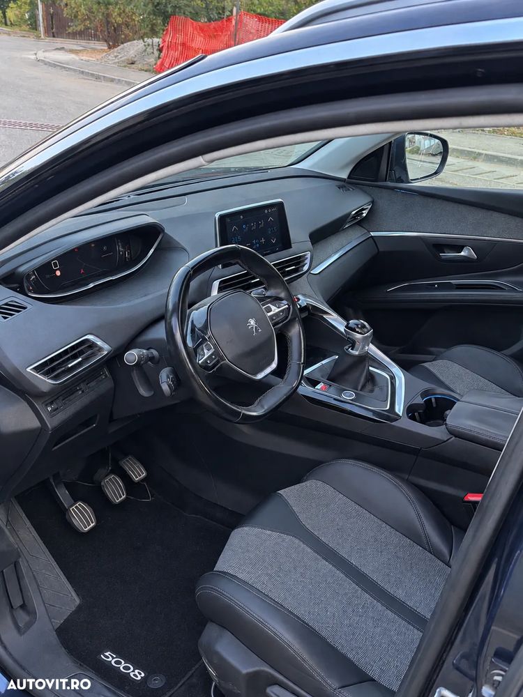 Peugeot 5008 PureTech 130 Stop & Start Allure Pack - 6