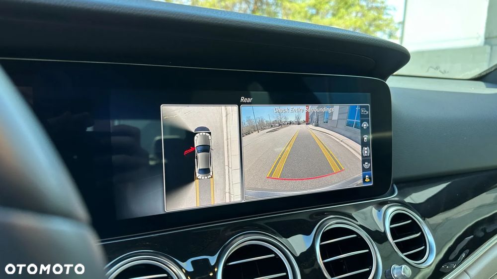 Mercedes-Benz Klasa E - 21