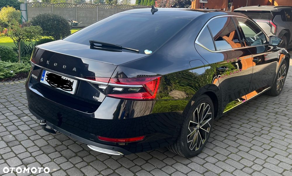 Skoda Superb 2.0 TDI SCR 4x4 L&K DSG - 8