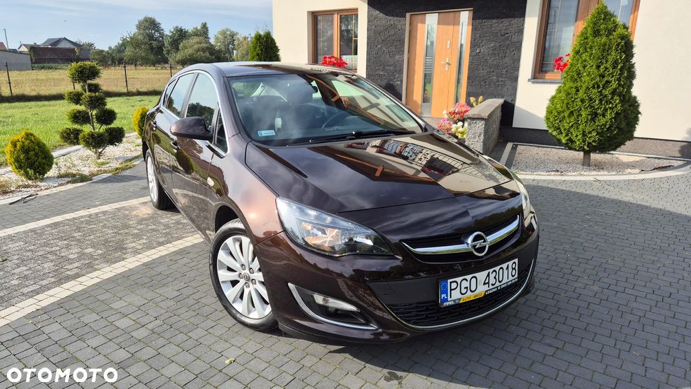 Opel Astra IV 1.4 T Cosmo - 5