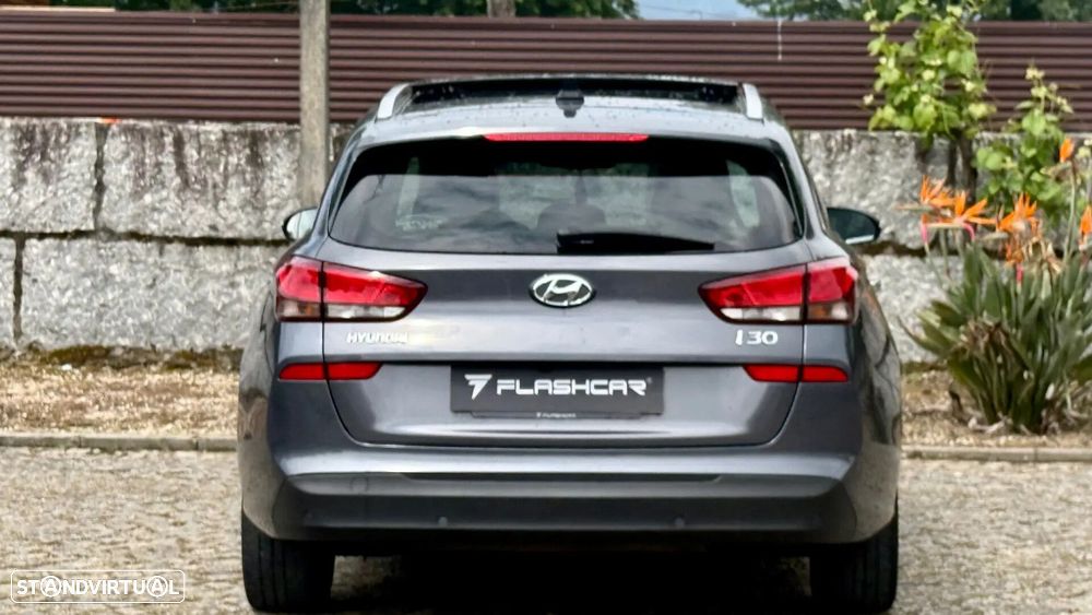 Hyundai i30 SW - 7