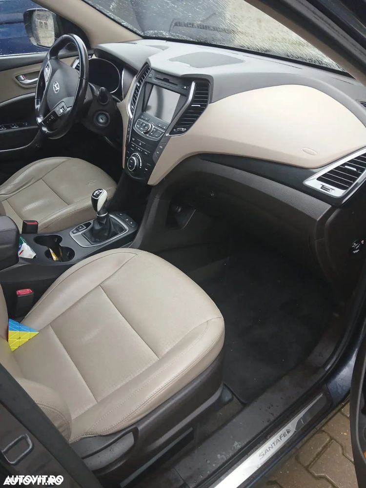 Hyundai Santa Fe 2.2 DSL 4WD Style - 6