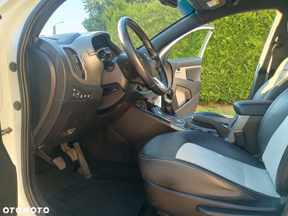 Kia Sportage 1.7 CRDI 2WD Attract - 27