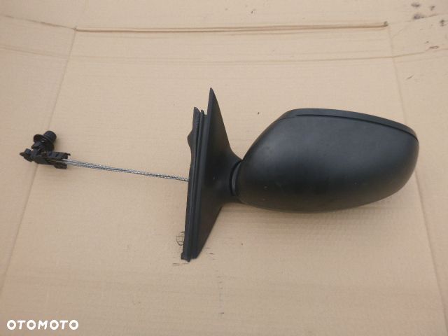 LUSTERKO LEWE MANUALNE SKODA FABIA II 07- - 6