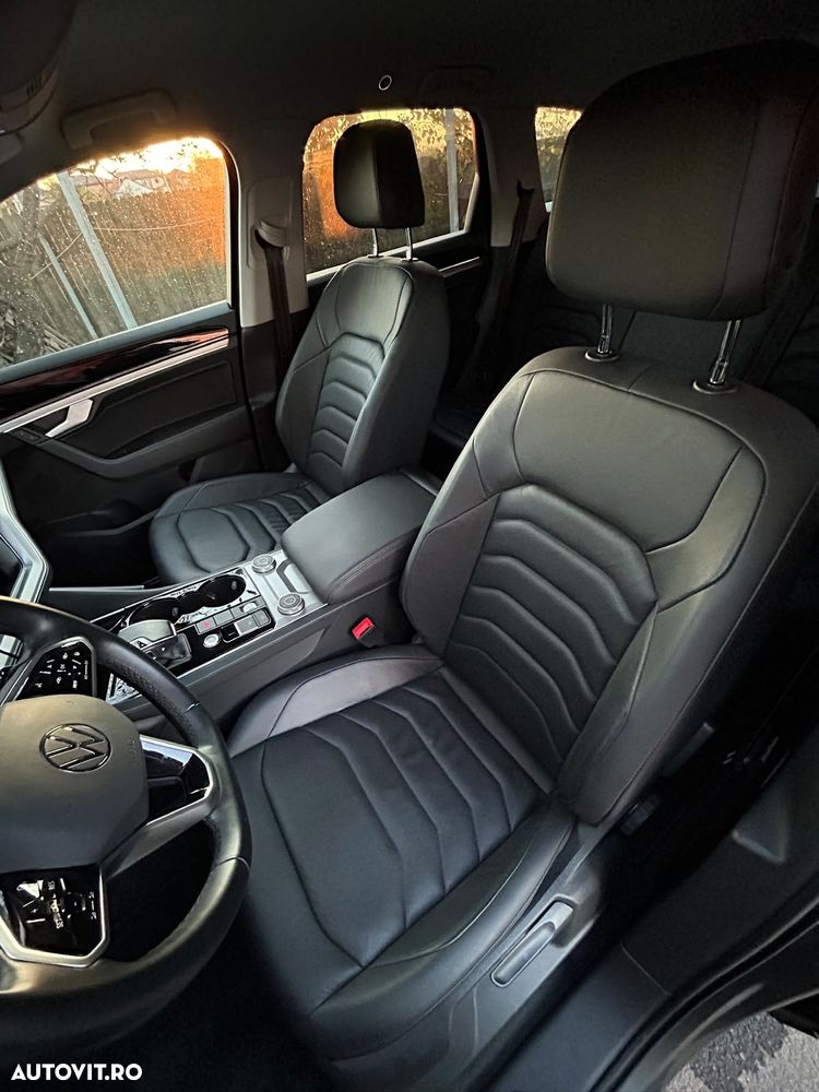 Volkswagen Touareg V6 TDI Elegance - 23