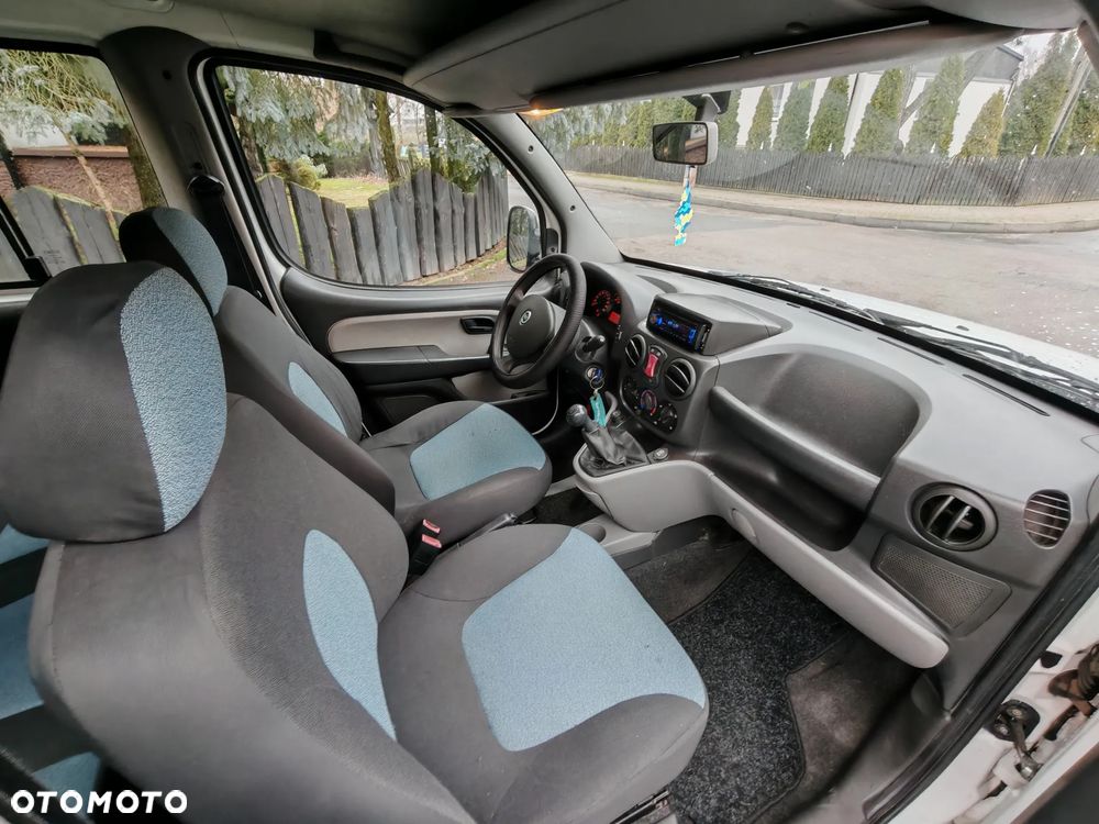Fiat Doblo - 8